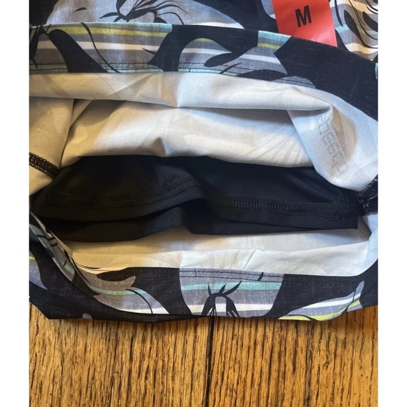 Speedo Tech Volley with UPF Protection Blue and Green Floral Swim Shorts Medium - Picture 6 of 8